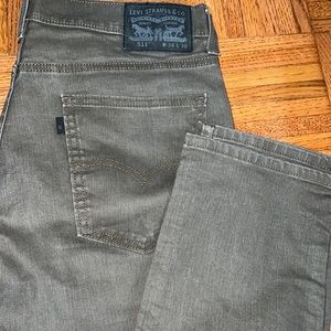 Levi grey wash jeans